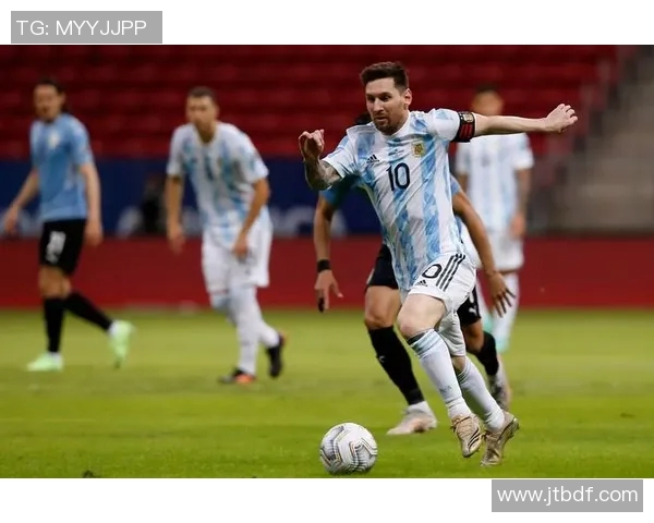 足球明星球技全解析从技巧到战术的全面盘点与比较